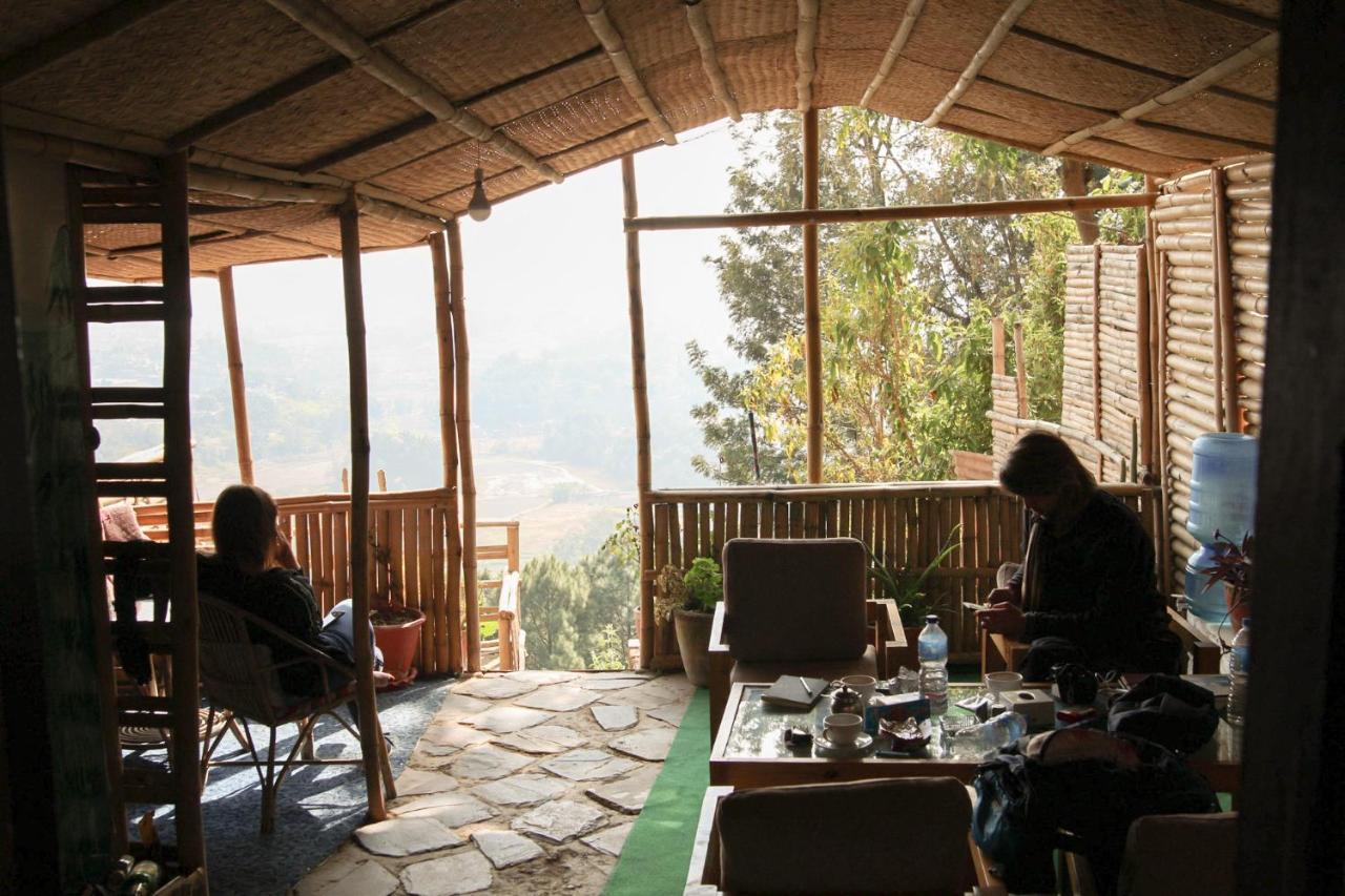 Eagle Nest Hotel Bhatgoan Exterior foto